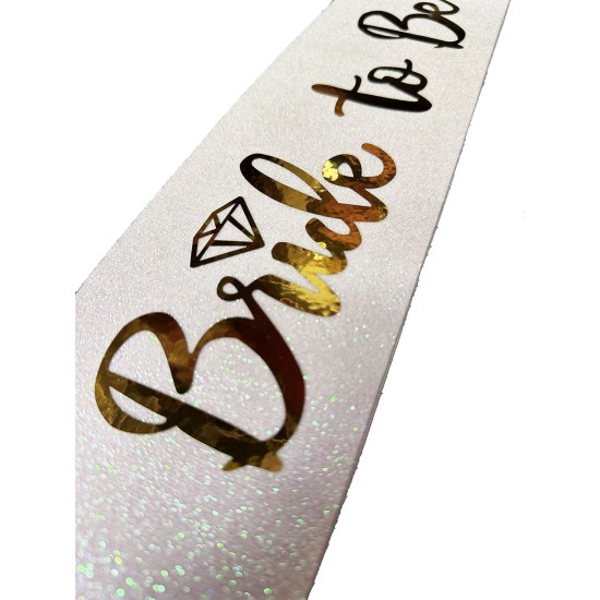 Altın Bride To Be Yazılı Beyaz Kuşak Altın Bride To Be Yazılı Beyaz Kuşak
