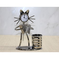 Metal Akordiyon Çalan Müzisyen Kedi Müzisyen Saat Ve Kalemlik
