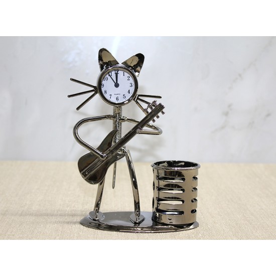 Metal Gitar Çalan Müzisyen Kedi Saat Ve Kalemlik Metal Gitar Çalan Müzisyen Kedi Saat Ve Kalemlik