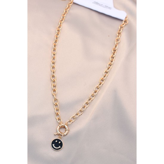Yeni Sezon Siyah Renk Smile Model Retro Gold Metal Kolye Yeni Sezon Siyah Renk Smile Model Retro Gold Metal Kolye