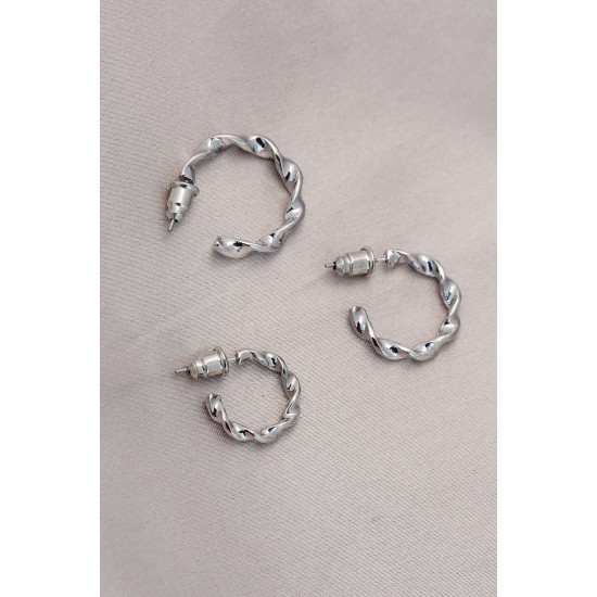 Burgu Model Gümüş Metal Küpe Seti Burgu Model Gümüş Metal Küpe Seti