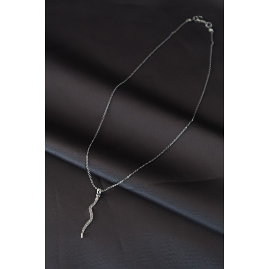 Silver Renk Metal Zirkon Taşlı Şimşek Kolye Silver Renk Metal Zirkon Taşlı Şimşek Kolye