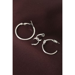 Düğüm Model Gümüş Renk Metal Çoklu Halka Küpe