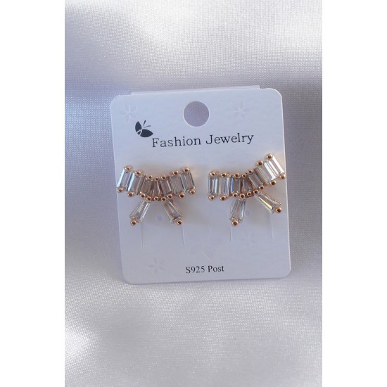 Gold Renk Kurdele Model Zirkon Taşlı Kadın Küpe Gold Renk Kurdele Model Zirkon Taşlı Kadın Küpe