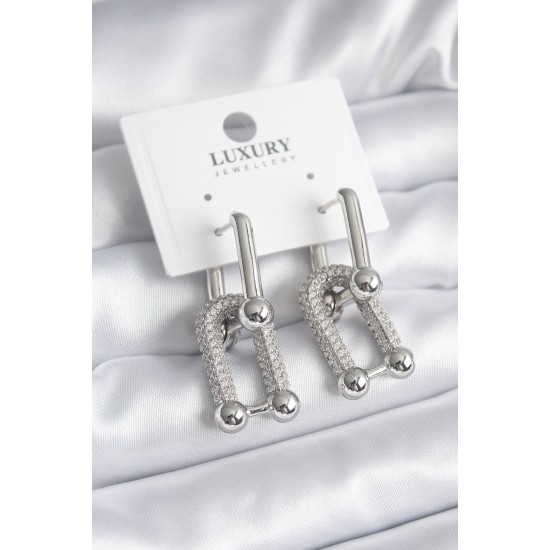 Pirinç Gümüş Renk Zirkon Taşlı Tiffany Model VIP Seri Kadın Küpe Pirinç Gümüş Renk Zirkon Taşlı Tiffany Model VIP Seri Kadın Küpe