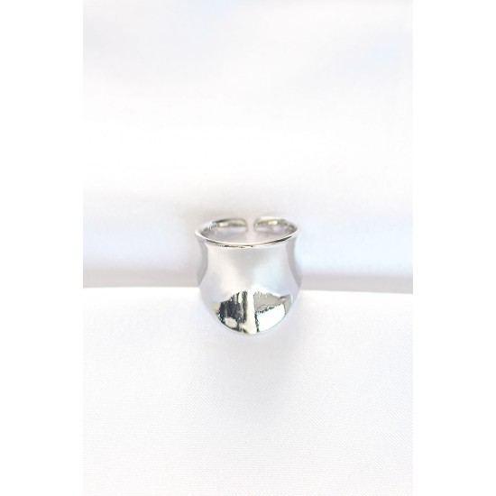 Silver Renk Ayarlanabilir Kavisli Ayna Yüzük Silver Renk Ayarlanabilir Kavisli Ayna Yüzük