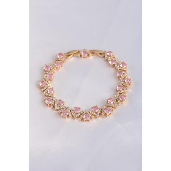 Vip Seri Pirinç Pembe Zirkon Taşlı Gold Renk V Model Bileklik Vip Seri Pirinç Pembe Zirkon Taşlı Gold Renk V Model Bileklik