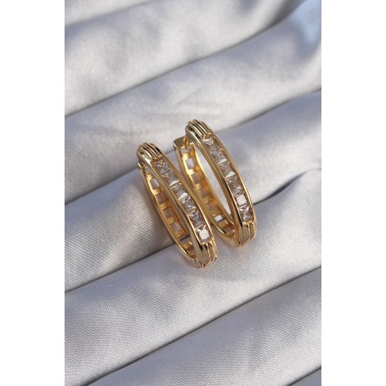 Pirinç Gold Renk Zirkon Taşlı Oval Model Küpe Pirinç Gold Renk Zirkon Taşlı Oval Model Küpe
