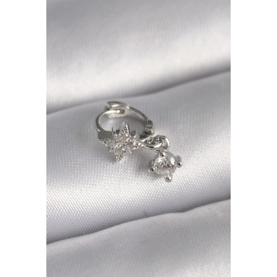 316L Çelik Gümüş Renk Zirkon Taşlı Çiçek Model Sallantı Detay Tragus Piercing 316L Çelik Gümüş Renk Zirkon Taşlı Çiçek Model Sallantı Detay Tragus Piercing