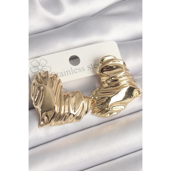 Pirinç Gold Renk İşlemeli Kalp Model Kadın Küpe Pirinç Gold Renk İşlemeli Kalp Model Kadın Küpe