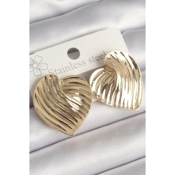 Pirinç Gold Renk İşlemeli Plaka Kalp Model Kadın Küpe
