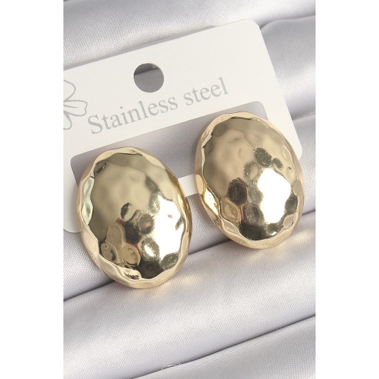 Pirinç Gold Renk İşlemeli Bombe Oval Model Kadın Küpe Pirinç Gold Renk İşlemeli Bombe Oval Model Kadın Küpe