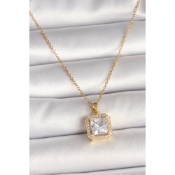 316L Çelik Gold Renk Zincir Kare Zirkon Taşlı Model Kadın Kolye