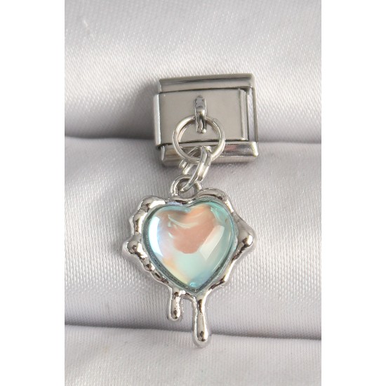 316L Çelik Gümüş Renk Mavi Hologram Mineli Eriyen Kalp Model Nomination Charm 316L Çelik Gümüş Renk Mavi Hologram Mineli Eriyen Kalp Model Nomination Charm