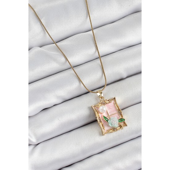 316L Çelik Zincir Pembe Sanatsal Portre İnci Detaylı Gül Figürlü Model Gold Renk Kadın Kolye 316L Çelik Zincir Pembe Sanatsal Portre İnci Detaylı Gül Figürlü Model Gold Renk Kadın Kolye