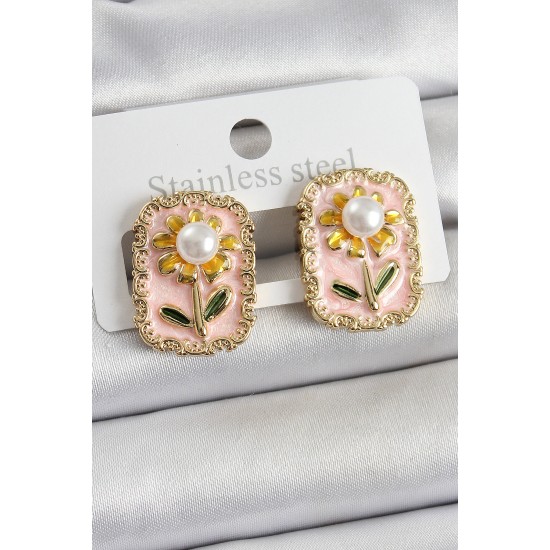 Pirinç Pembe Mineli Papatya Figürlü Sanatsal Portre Model Gold Renk Kadın Küpe Pirinç Pembe Mineli Papatya Figürlü Sanatsal Portre Model Gold Renk Kadın Küpe