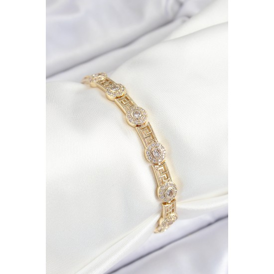 Pirinç Greg Model Zirkon Taşlı Gold Renk VİP Seri Kadın Bileklik Pirinç Greg Model Zirkon Taşlı Gold Renk VİP Seri Kadın Bileklik