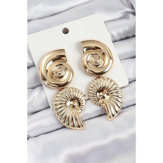 Pirinç Sarmal Sallantılı Deniz Kabuğu Vintage Model Gold Renk Küpe Pirinç Sarmal Sallantılı Deniz Kabuğu Vintage Model Gold Renk Küpe