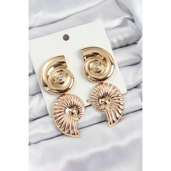 Pirinç Sarmal Sallantılı Deniz Kabuğu Vintage Model Gold Renk Küpe Pirinç Sarmal Sallantılı Deniz Kabuğu Vintage Model Gold Renk Küpe