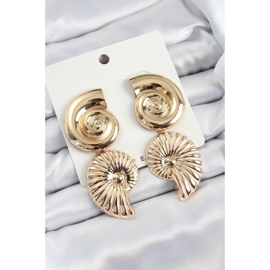 Pirinç Sarmal Sallantılı Deniz Kabuğu Vintage Model Gold Renk Küpe Pirinç Sarmal Sallantılı Deniz Kabuğu Vintage Model Gold Renk Küpe