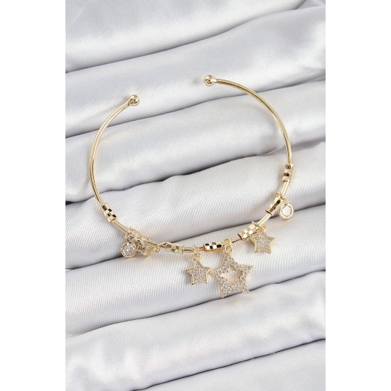 Pirinç Zirkon Taşlı Yıldız Model Gold Renk Charm Bileklik Pirinç Zirkon Taşlı Yıldız Model Gold Renk Charm Bileklik