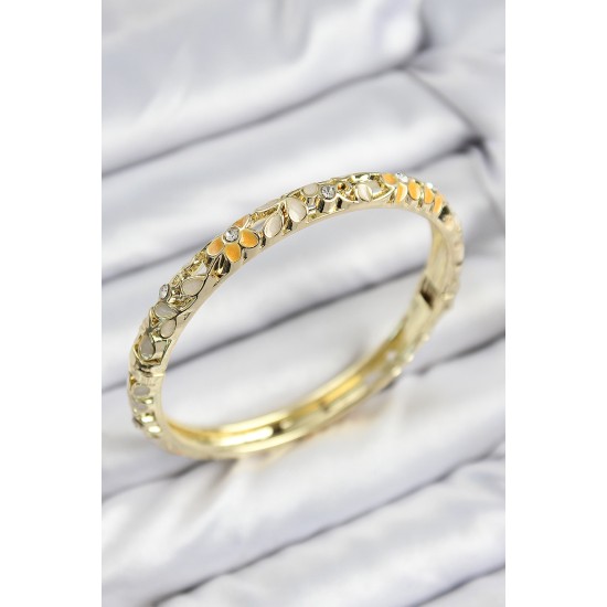 Mineli Pirinç Zirkon Taşlı Sarı Krem Çiçek Motifli Gold Kadın Kelepçe Mineli Pirinç Zirkon Taşlı Sarı Krem Çiçek Motifli Gold Kadın Kelepçe