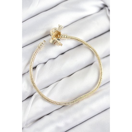 Pirinç Charm Zirkon Taşlı Taç Model Gold Renk Kadın Bileklik Pirinç Charm Zirkon Taşlı Taç Model Gold Renk Kadın Bileklik