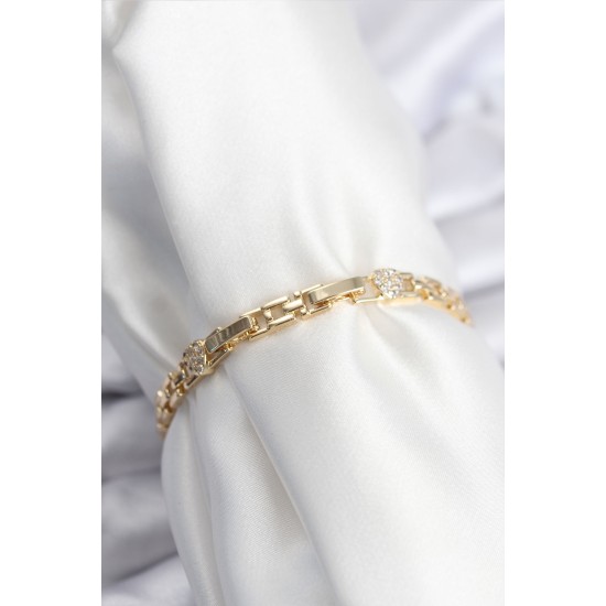 Pirinç VIP Seri Gold Renk Zincir Model Kalpli Zirkon Taşlı Kadın Bileklik Pirinç VIP Seri Gold Renk Zincir Model Kalpli Zirkon Taşlı Kadın Bileklik