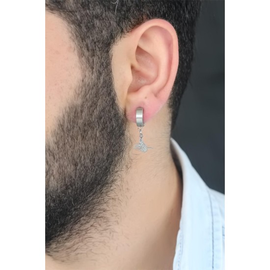 Silver Renk Kaplama Osmanlı Tuğra Figürlü Kıstırmalı Çelik Erkek Küpe Silver Renk Kaplama Osmanlı Tuğra Figürlü Kıstırmalı Çelik Erkek Küpe
