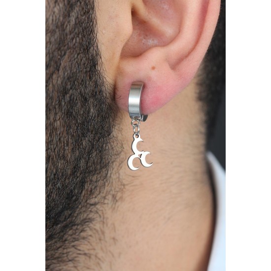Silver Renk Kaplama 3 Hilal Figürlü Çelik Kıstırmalı Erkek Küpe Silver Renk Kaplama 3 Hilal Figürlü Çelik Kıstırmalı Erkek Küpe