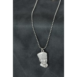 Atatürk Figürlü Metal Erkek Kolye