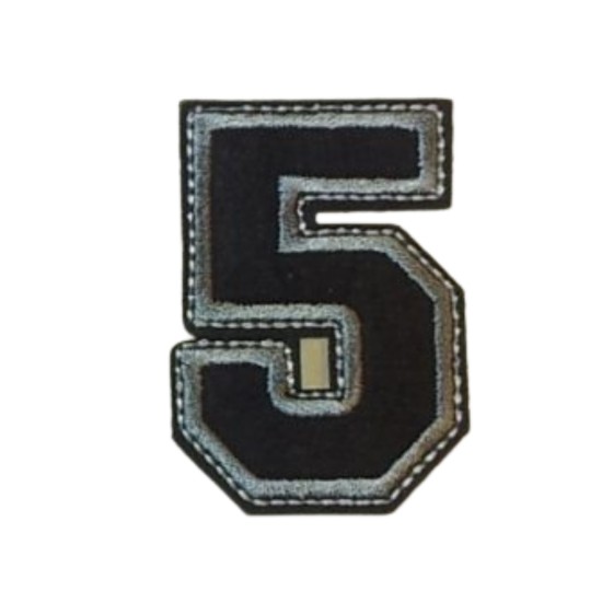 Aplike Ütü İle Yapışan 5 Rakamı Arma 4x4 cm Aplike Ütü İle Yapışan 5 Rakamı Arma 4x4 cm