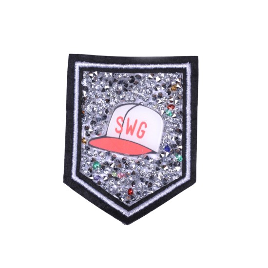 Aplike Ütü İle Yapışan Taşlı Şapka Arma 5x5 cm Aplike Ütü İle Yapışan Taşlı Şapka Arma 5x5 cm