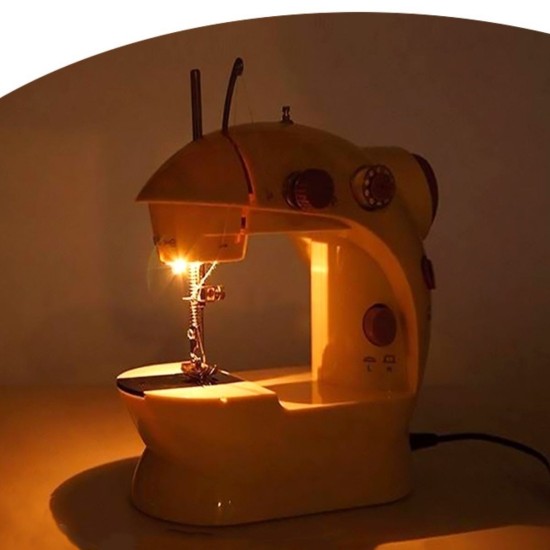 Pratik Taşınabilir Elektrikli veya Pilli Seyahat Tipi Hız Ayarlı Kademeli Dikiş Makinesi Pratik Taşınabilir Elektrikli veya Pilli Seyahat Tipi Hız Ayarlı Kademeli Dikiş Makinesi