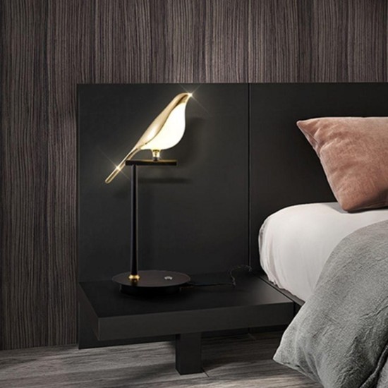 Saksağan Kuş Modeli Tekli Dokunmatik Aydınlatma Masa Üstü Gece Lambası Göz Korumalı Abajur Saksağan Kuş Modeli Tekli Dokunmatik Aydınlatma Masa Üstü Gece Lambası Göz Korumalı Abajur