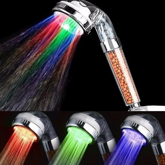 Renk Değiştiren Led Işıklı Su Tasarruflu Basınçlı Duş Başlığı Renk Değiştiren Led Işıklı Su Tasarruflu Basınçlı Duş Başlığı