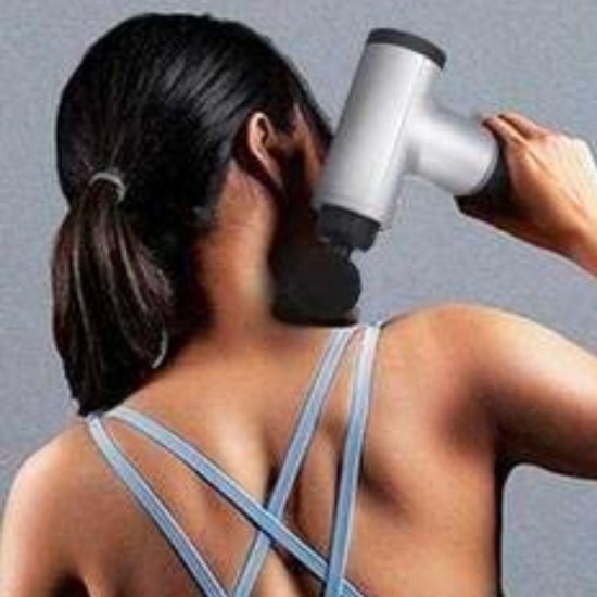 6 Farklı Seviyeli Titreşimli 4 Farklı Başlıklı Büyük Boy Masaj Tabancası 6 Farklı Seviyeli Titreşimli 4 Farklı Başlıklı Büyük Boy Masaj Tabancası