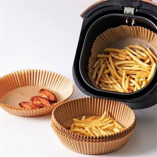 50 Adet Air Fryer Pişirme Kağıdı Tek Kullanımlık Hava Fritöz Yağ Geçirmez Yapışmaz Tabak Model 50 Adet Air Fryer Pişirme Kağıdı Tek Kullanımlık Hava Fritöz Yağ Geçirmez Yapışmaz Tabak Model