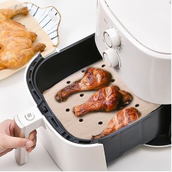 150 Adet Air Fryer Pişirme Kağıdı Tek Kullanımlık Hava Fritöz Yağ Geçirmez Yapışmaz Gıda Pişirme Kağıdı Delikli Kare Model