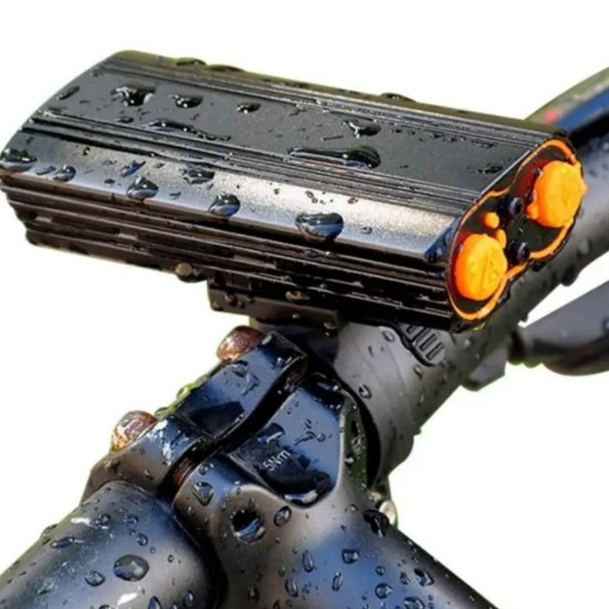 Şarj Göstergeli Uzun Menzil Su Geçirmez LED Bisiklet Feneri 1600 Lumen Şarj Göstergeli Uzun Menzil Su Geçirmez LED Bisiklet Feneri 1600 Lumen