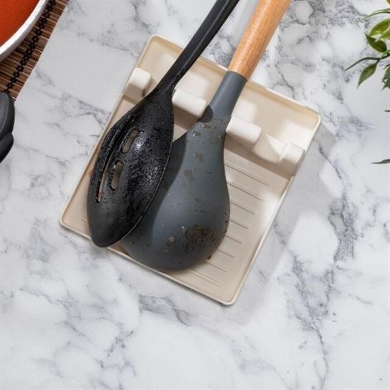 Tencere Kapak Tutuculu Kaşıklıklı Tencere Kapak Standı Pratik Kaşık Kepçe Altlık Düzenleyici Tencere Kapak Tutuculu Kaşıklıklı Tencere Kapak Standı Pratik Kaşık Kepçe Altlık Düzenleyici