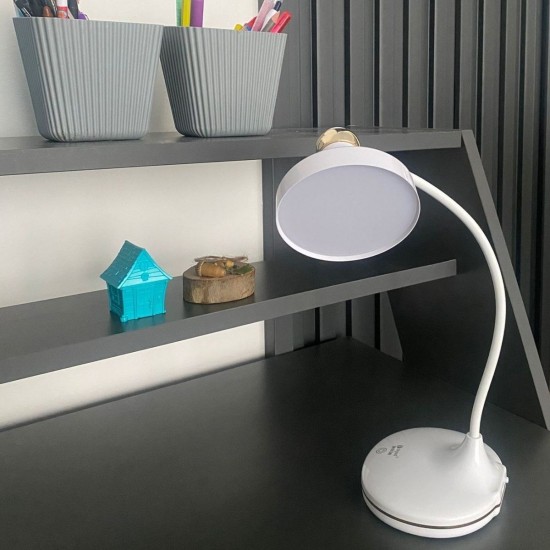Dokunmatik 3 Farklı LED Işıklı Çalışma Masası Üstü Lamba Dokunmatik 3 Farklı LED Işıklı Çalışma Masası Üstü Lamba