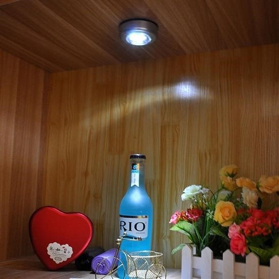 Kablosuz Spot Pilli Dokunmatik Led Lamba 3 Ledli Dolap Lambası Kablosuz Spot Pilli Dokunmatik Led Lamba 3 Ledli Dolap Lambası