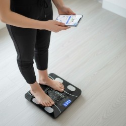 Dijital Baskül Yağ Ölçer Fonksiyonlu Akıllı Baskül Bluetooth Bağlantılı Tartı Dijital Baskül Yağ Ölçer Fonksiyonlu Akıllı Baskül Bluetooth Bağlantılı Tartı