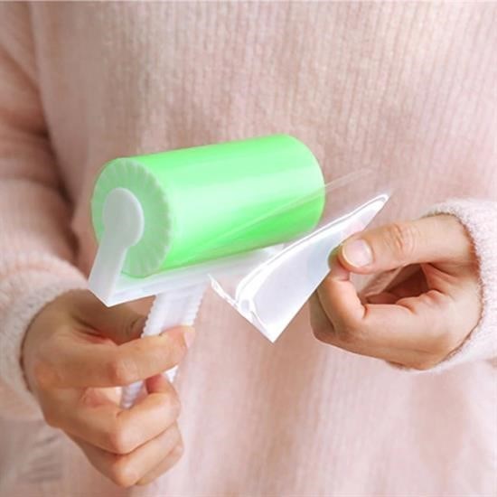 Yeni Nesil Yıkanabilir Pratik Tüy ve Toz Toplama Rulosu Aparatı Yeni Nesil Yıkanabilir Pratik Tüy ve Toz Toplama Rulosu Aparatı