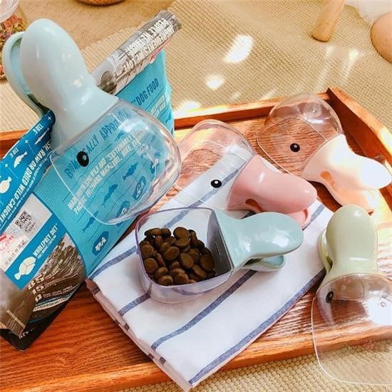 Ördek Tasarımlı Mandallı Tazelik Koruyan Ölçekli Kuru Mama Kaşığı Mama Ölçeği Ördek Tasarımlı Mandallı Tazelik Koruyan Ölçekli Kuru Mama Kaşığı Mama Ölçeği