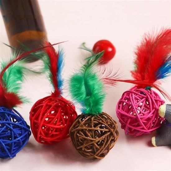 2li Rattan Renkli Peluş Tüy Kedi Köpek Oyuncak Yakalama Çiğneme Çıngıraklı Top Oyuncağı 2li Rattan Renkli Peluş Tüy Kedi Köpek Oyuncak Yakalama Çiğneme Çıngıraklı Top Oyuncağı