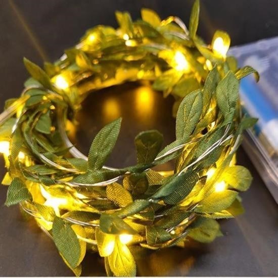 Yapraklı Dekorlu 3 Metre Peri Led Pilli Işık Yılbaşı Aydınlatma Yapraklı Dekorlu 3 Metre Peri Led Pilli Işık Yılbaşı Aydınlatma