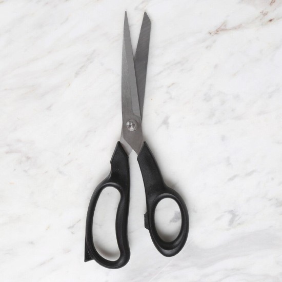 Loren Crafts Plastik Saplı Titanyum Makas Siyah LR Loren Crafts Plastik Saplı Titanyum Makas Siyah LR